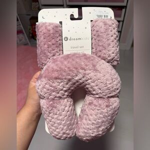 NEW DreamKids Pink Travel Neck Pillow Set